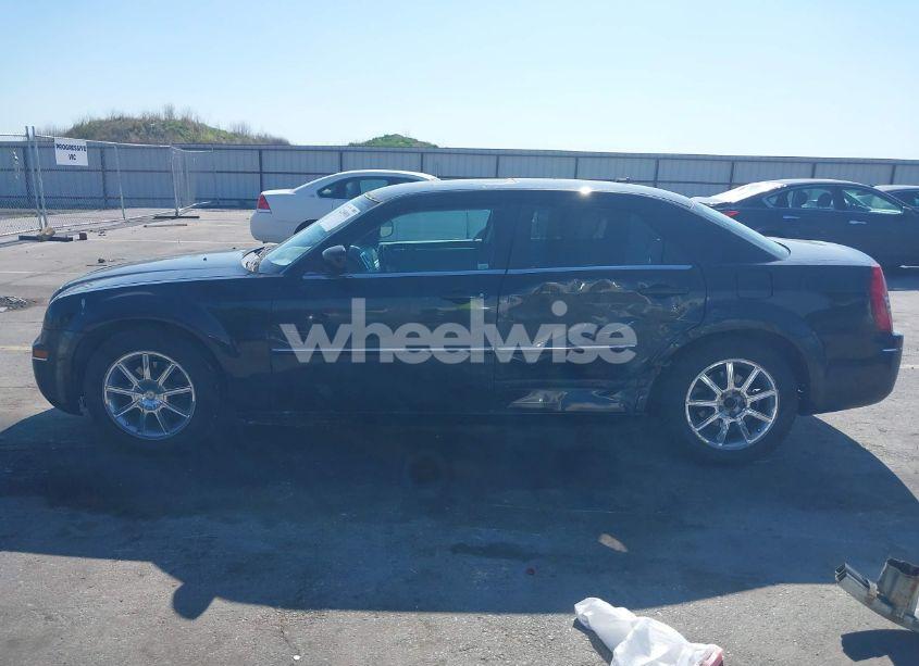 Photo 14 of 2008 Chrysler 300 TOURING (VIN 2C3KA53GX8H209396)