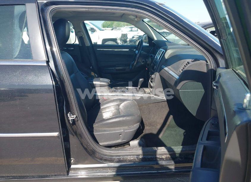 Photo 5 of 2008 Chrysler 300 TOURING (VIN 2C3KA53GX8H209396)