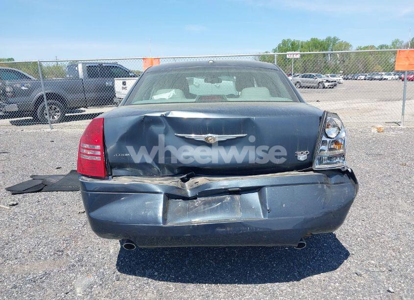 Photo 16 of 2007 Chrysler 300c N/A (VIN 2C3KA63H07H852708)