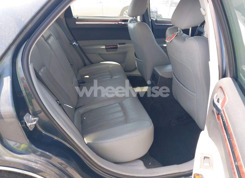 Photo 8 of 2007 Chrysler 300c N/A (VIN 2C3KA63H07H852708)