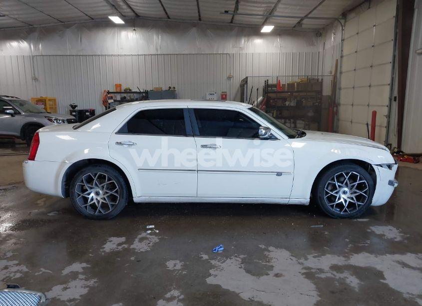Photo 14 of 2008 Chrysler 300c HEMI (VIN 2C3KA63H28H158037)