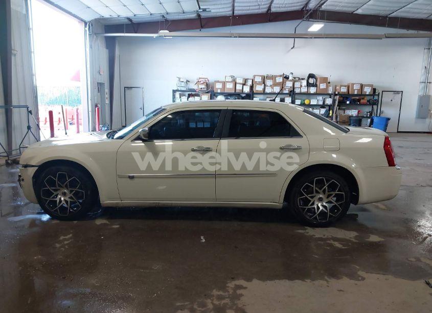 Photo 15 of 2008 Chrysler 300c HEMI (VIN 2C3KA63H28H158037)