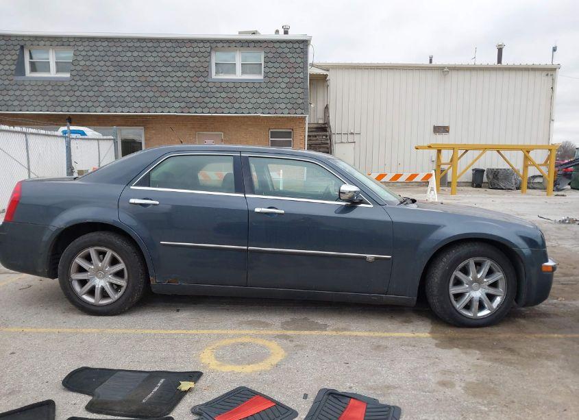 Photo 13 of 2008 Chrysler 300c HEMI (VIN 2C3KA63H28H210122)