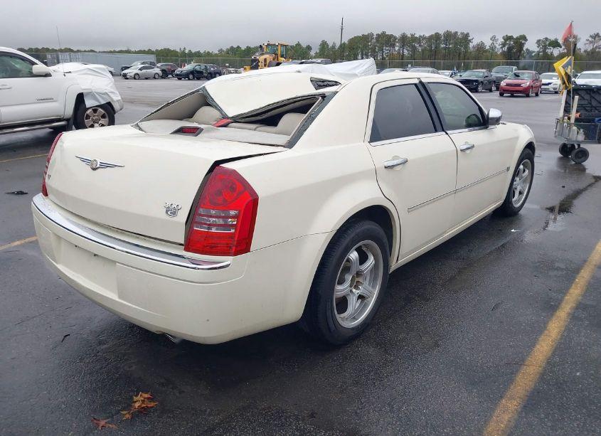 Photo 4 of 2007 Chrysler 300c N/A (VIN 2C3KA63H37H862715)