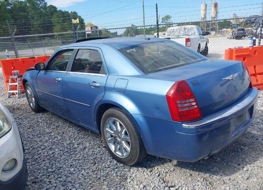 Photo 3 of 2007 Chrysler 300c N/A (VIN 2C3KA63H37H869003)