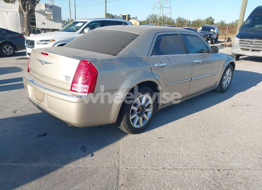 Photo 4 of 2008 Chrysler 300c HEMI (VIN 2C3KA63H38H158001)