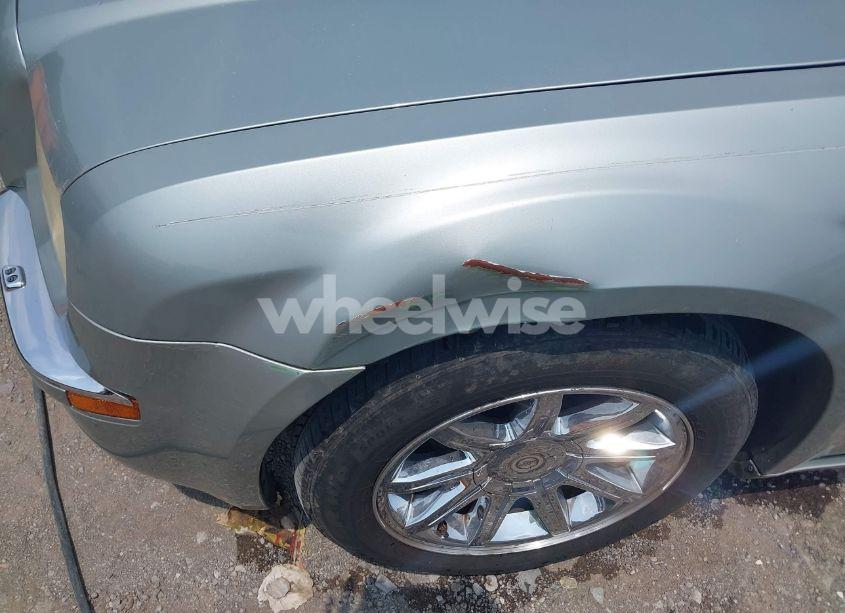 Photo 6 of 2006 Chrysler 300c N/A (VIN 2C3KA63H46H138921)