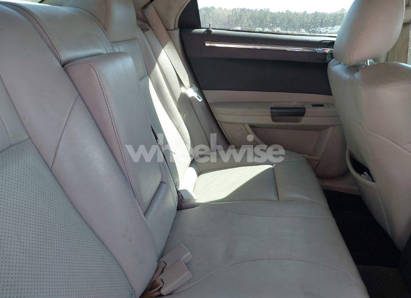 Photo 8 of 2006 Chrysler 300c N/A (VIN 2C3KA63H46H418189)