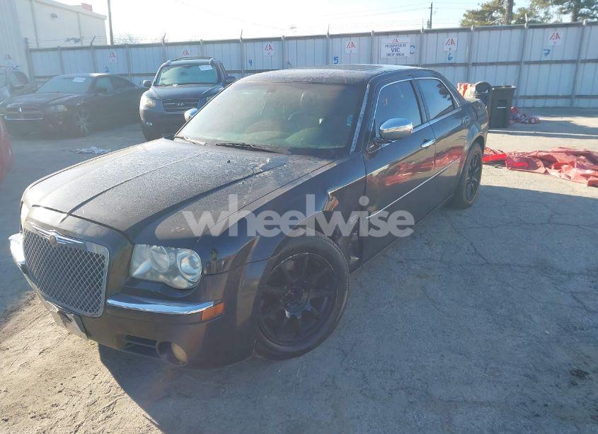 Photo 2 of 2007 Chrysler 300c N/A (VIN 2C3KA63H57H833359)