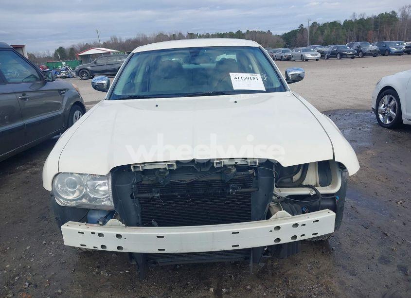 Photo 13 of 2008 Chrysler 300c HEMI (VIN 2C3KA63H68H201651)