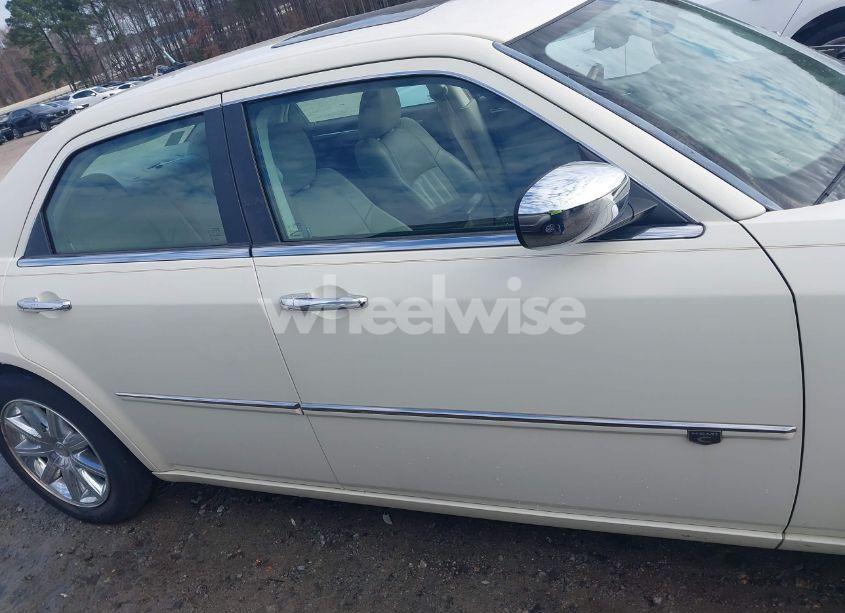 Photo 14 of 2008 Chrysler 300c HEMI (VIN 2C3KA63H68H201651)