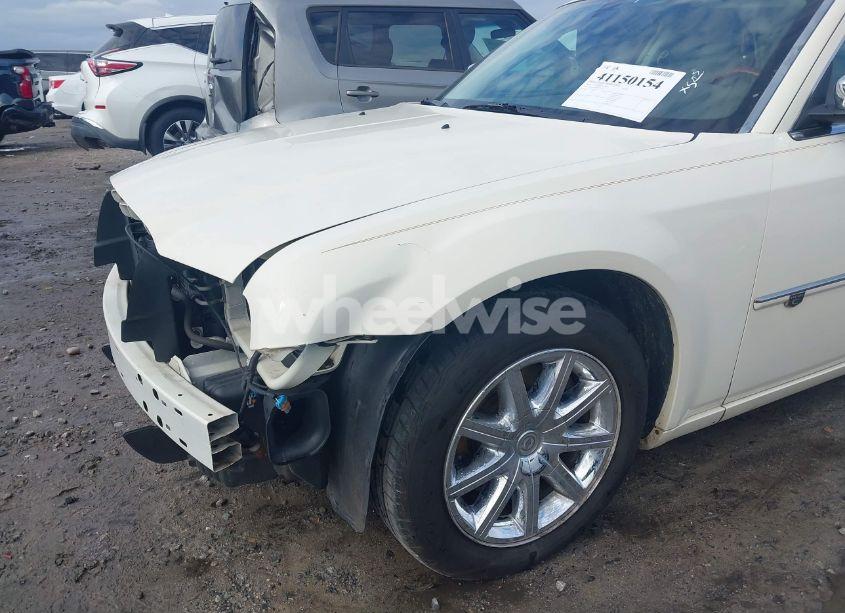 Photo 18 of 2008 Chrysler 300c HEMI (VIN 2C3KA63H68H201651)