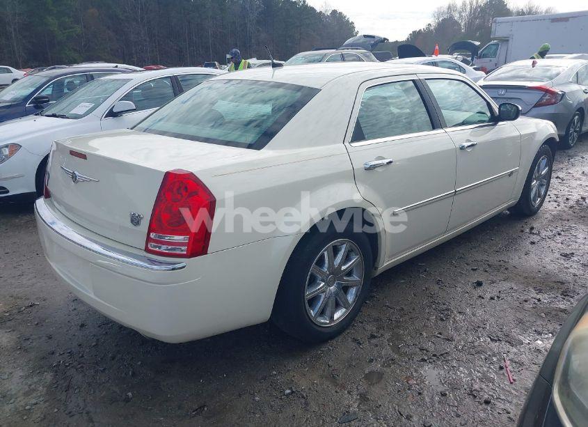 Photo 4 of 2008 Chrysler 300c HEMI (VIN 2C3KA63H68H201651)