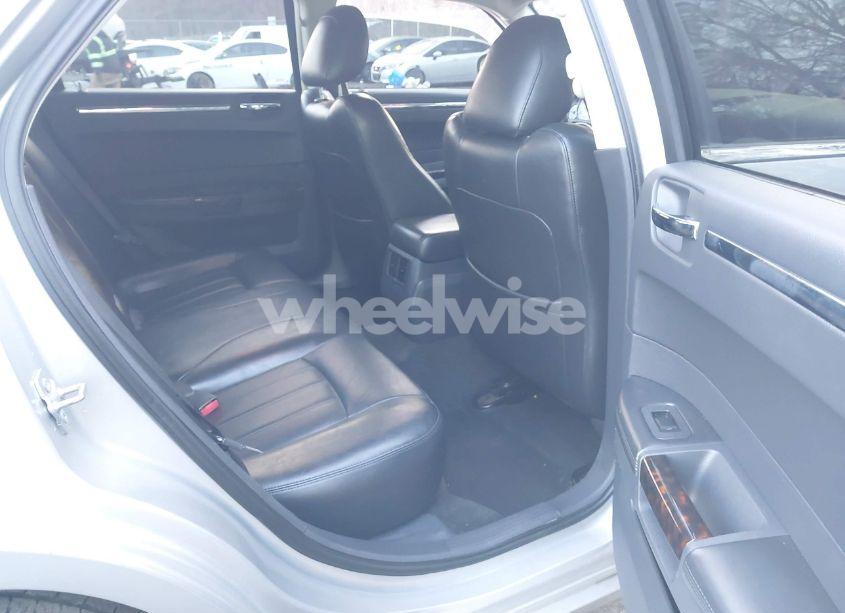 Photo 8 of 2008 Chrysler 300c HEMI (VIN 2C3KA63H68H335642)