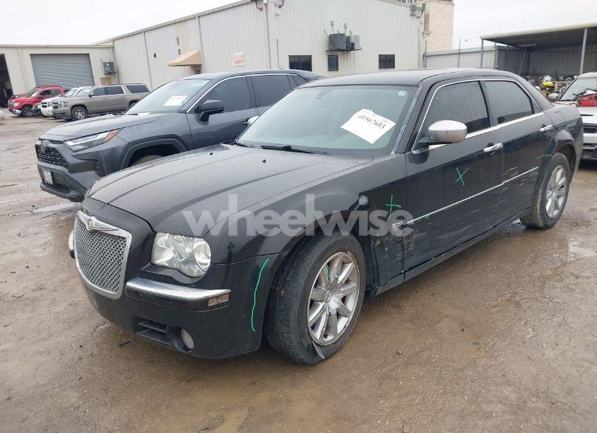 Photo 2 of 2007 Chrysler 300c N/A (VIN 2C3KA63H77H885995)