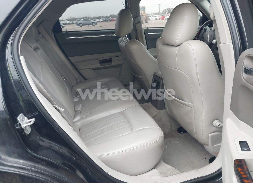 Photo 8 of 2007 Chrysler 300c N/A (VIN 2C3KA63H77H885995)