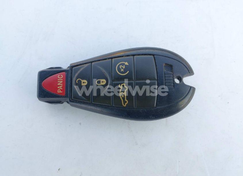 Photo 11 of 2008 Chrysler 300c HEMI (VIN 2C3KA63H78H132890)