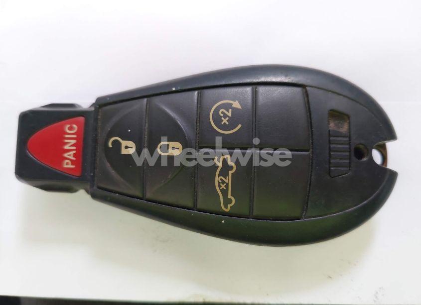 Photo 11 of 2008 Chrysler 300c HEMI (VIN 2C3KA63HX8H208103)