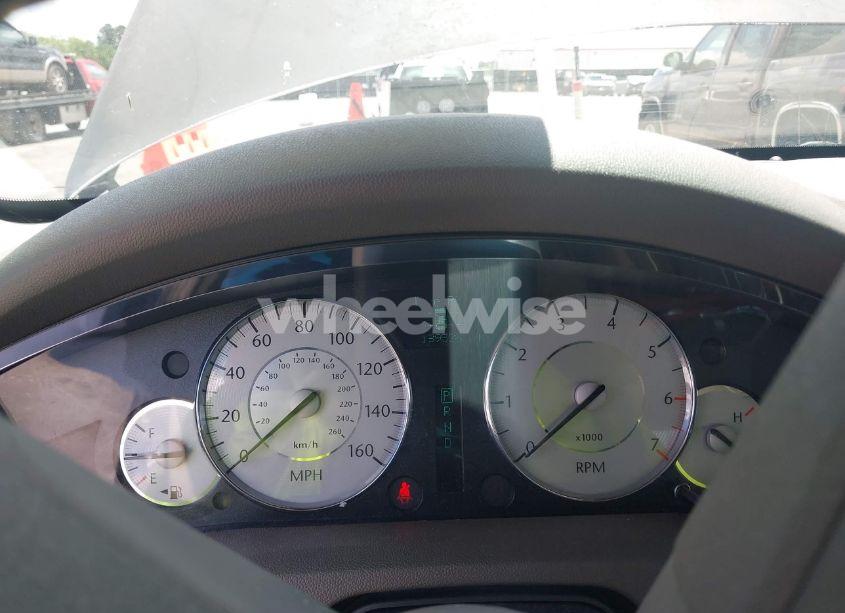 Photo 7 of 2008 Chrysler 300c HEMI (VIN 2C3KA63HX8H331805)