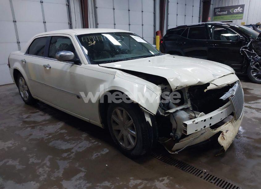 2009 Chrysler 300c HEMI (VIN 2C3KA63T39H512072) main photo