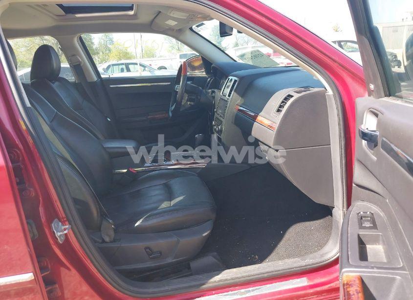 Photo 5 of 2009 Chrysler 300c HEMI (VIN 2C3KA63T39H564785)