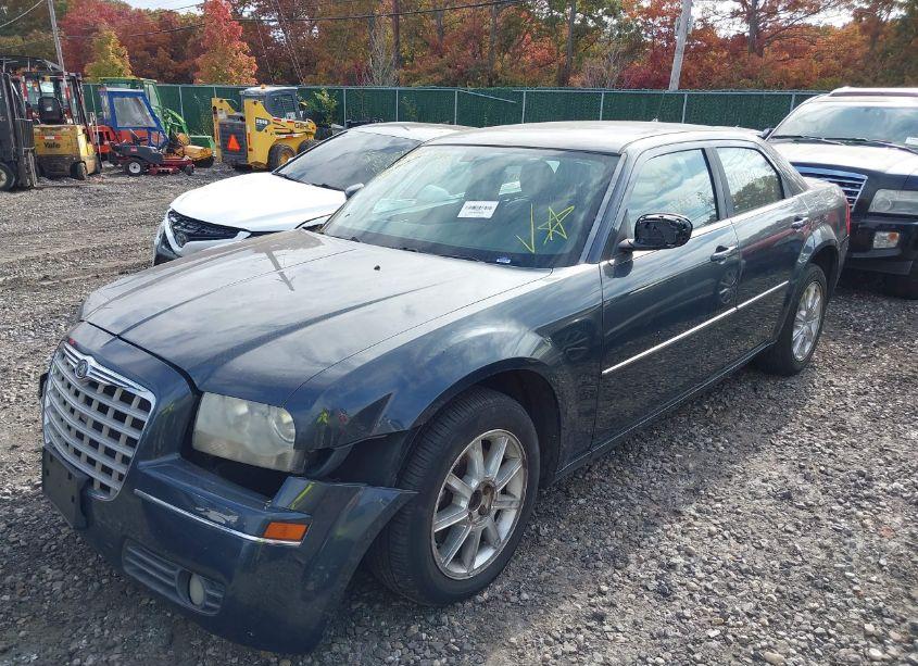 Photo 2 of 2008 Chrysler 300 TOURING (VIN 2C3KK53G38H233519)