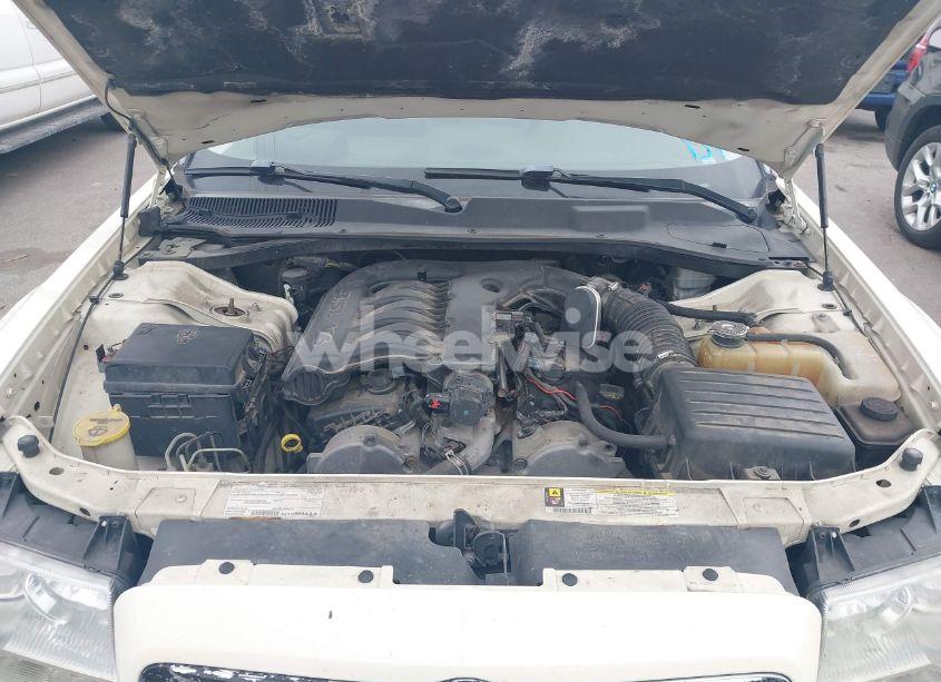 Photo 10 of 2008 Chrysler 300 TOURING (VIN 2C3KK53GX8H128895)