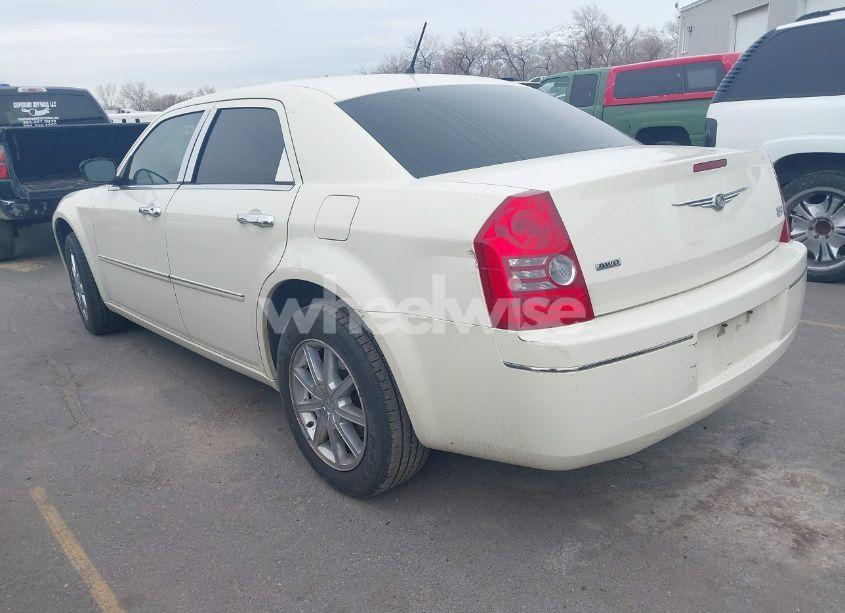 Photo 3 of 2008 Chrysler 300 TOURING (VIN 2C3KK53GX8H128895)