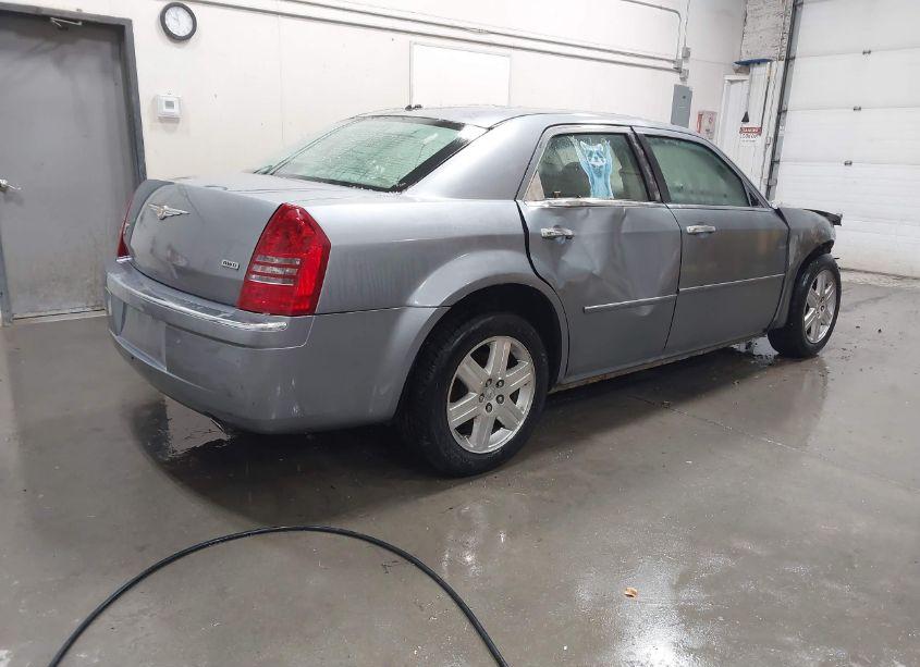 Photo 4 of 2006 Chrysler 300c N/A (VIN 2C3KK63H66H350930)