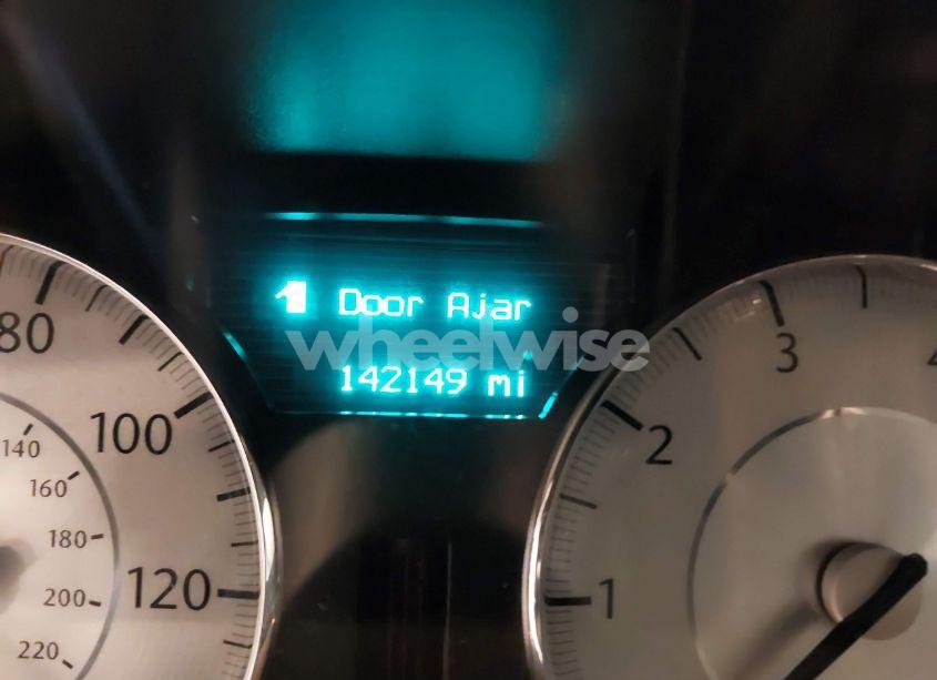 Photo 7 of 2008 Chrysler 300 LIMITED (VIN 2C3LA33G28H109964)