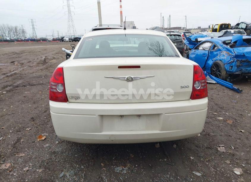 Photo 16 of 2008 Chrysler 300 LX (VIN 2C3LA43R18H223977)