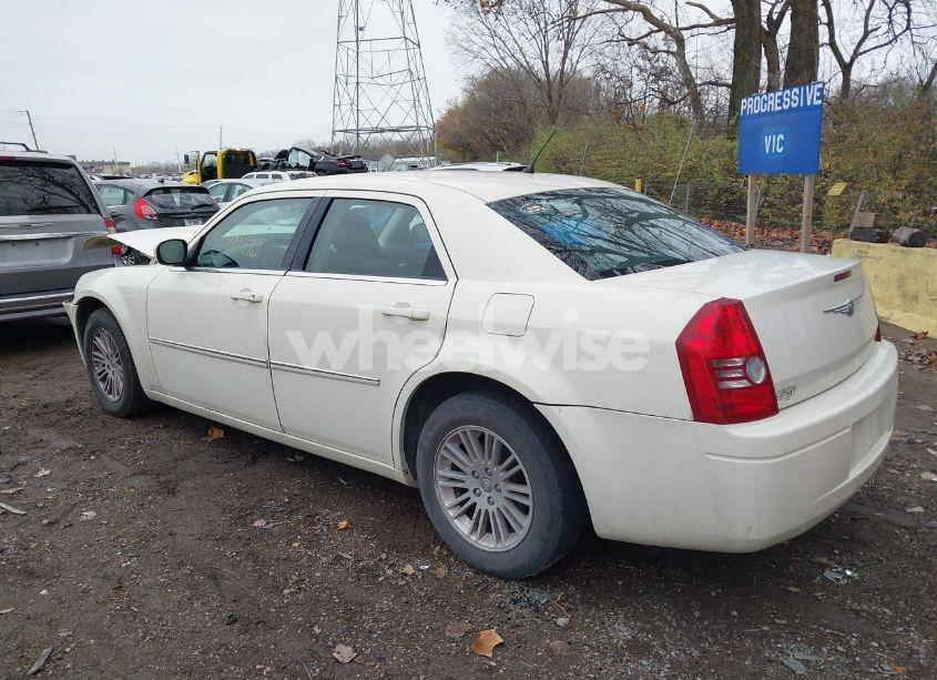 Photo 3 of 2008 Chrysler 300 LX (VIN 2C3LA43R18H223977)