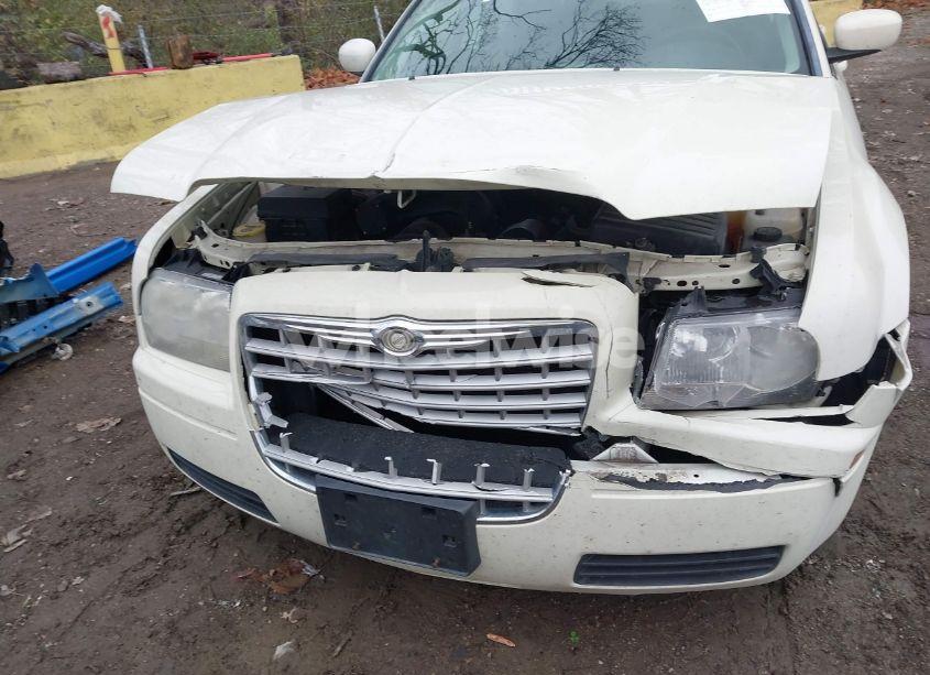 Photo 6 of 2008 Chrysler 300 LX (VIN 2C3LA43R18H223977)