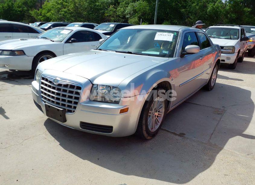 Photo 2 of 2008 Chrysler 300 LX (VIN 2C3LA43R68H106864)