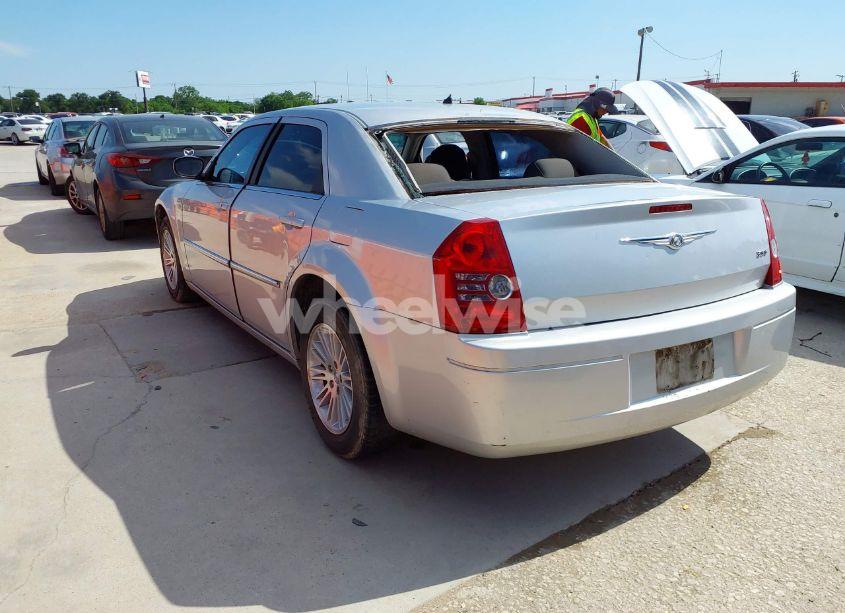 Photo 3 of 2008 Chrysler 300 LX (VIN 2C3LA43R68H106864)