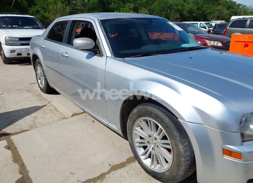 Photo 6 of 2008 Chrysler 300 LX (VIN 2C3LA43R68H106864)