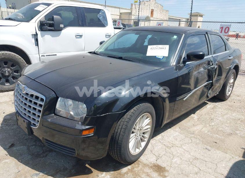 Photo 2 of 2008 Chrysler 300 LX (VIN 2C3LA43R78H125410)