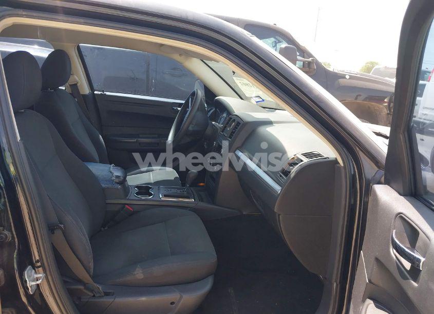 Photo 5 of 2008 Chrysler 300 LX (VIN 2C3LA43R78H125410)