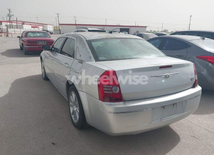 Photo 3 of 2008 Chrysler 300 TOURING (VIN 2C3LA53G08H135829)