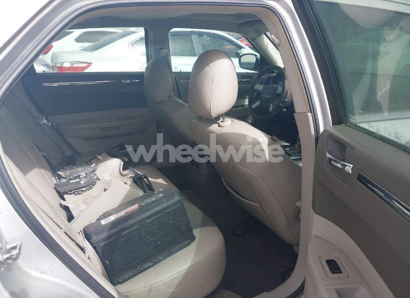 Photo 8 of 2008 Chrysler 300 TOURING (VIN 2C3LA53G08H135829)