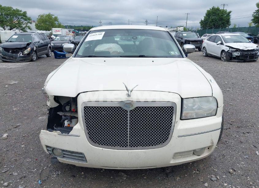 Photo 11 of 2008 Chrysler 300 TOURING (VIN 2C3LA53G08H137676)
