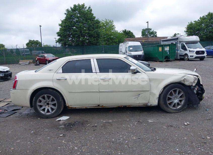 Photo 12 of 2008 Chrysler 300 TOURING (VIN 2C3LA53G08H137676)