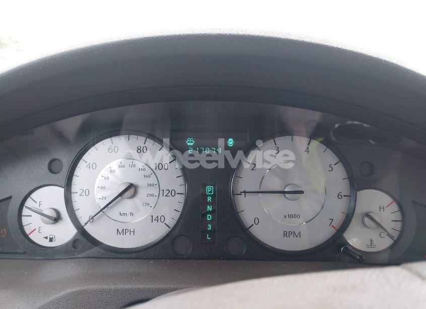 Photo 7 of 2008 Chrysler 300 TOURING (VIN 2C3LA53G08H137676)