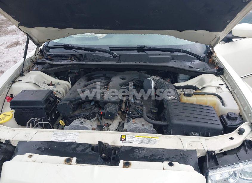 Photo 10 of 2008 Chrysler 300 TOURING (VIN 2C3LA53G08H139024)