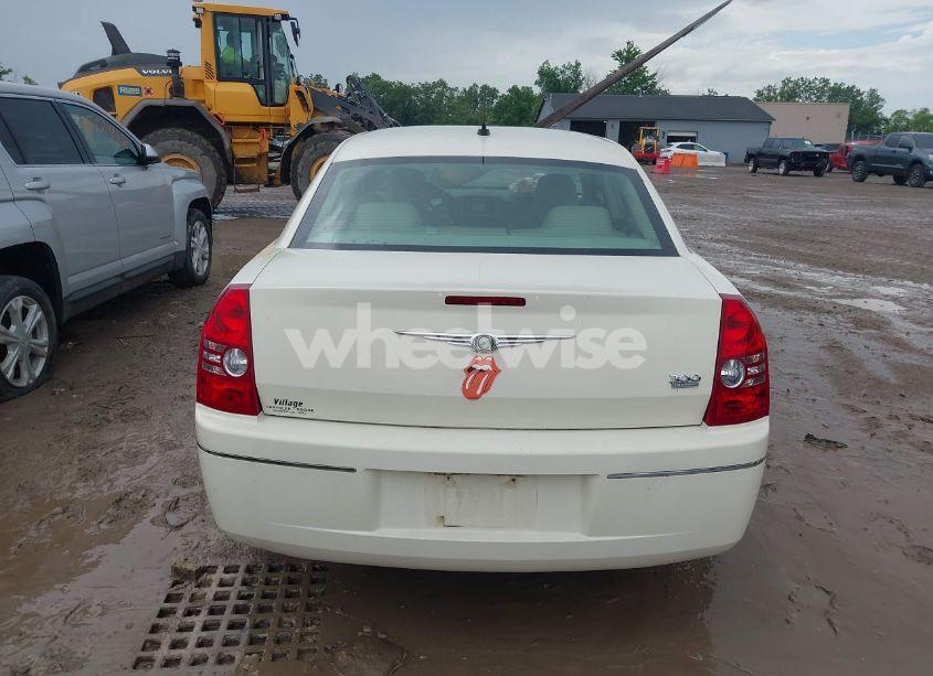 Photo 16 of 2008 Chrysler 300 TOURING (VIN 2C3LA53G08H139024)