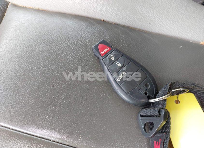 Photo 11 of 2008 Chrysler 300 TOURING (VIN 2C3LA53G08H165266)