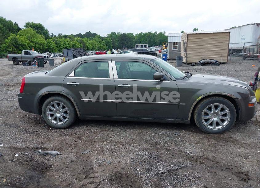 Photo 13 of 2008 Chrysler 300 TOURING (VIN 2C3LA53G08H165266)