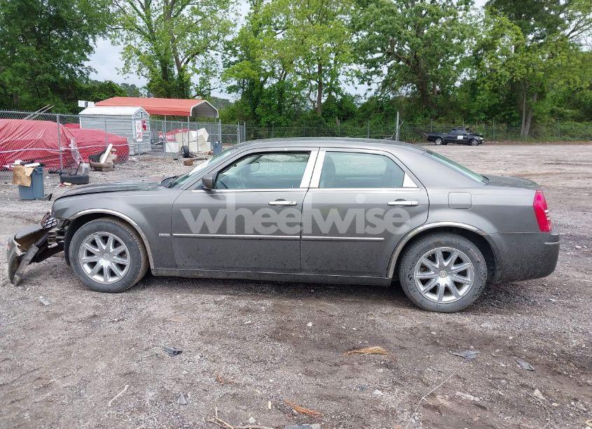 Photo 14 of 2008 Chrysler 300 TOURING (VIN 2C3LA53G08H165266)
