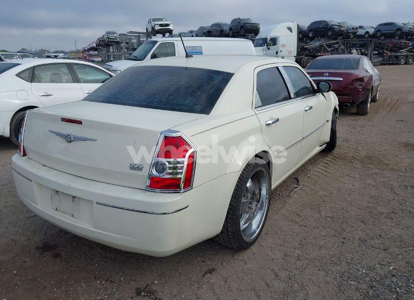 Photo 4 of 2008 Chrysler 300 TOURING (VIN 2C3LA53G08H236160)