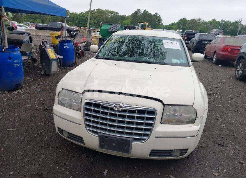 Photo 6 of 2008 Chrysler 300 TOURING (VIN 2C3LA53G28H273811)